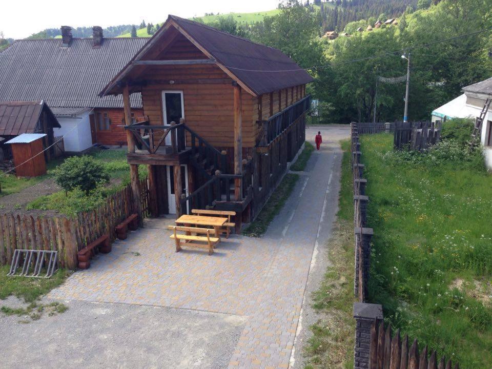 Хостел "Трутень" Vorokhta Exterior photo