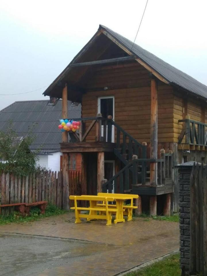 Хостел "Трутень" Vorokhta Exterior photo